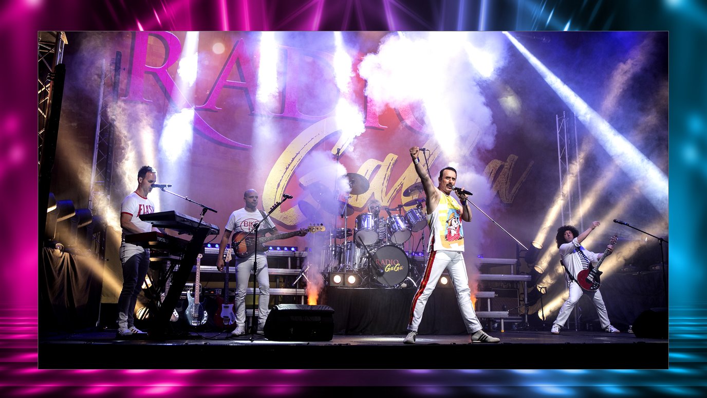 Entertainment at Warner Hotels Live Shows, Music & More