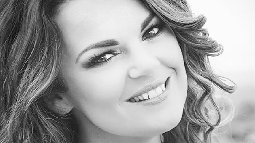 Tesni Jones Warner Hotels